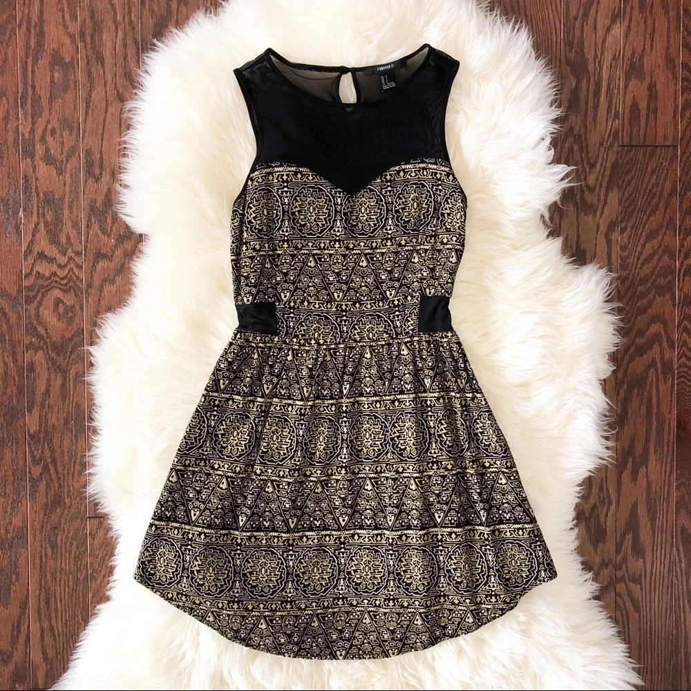 Forever 21 Black & Gold Sheer Accented Dre… - Picture 1 of 8